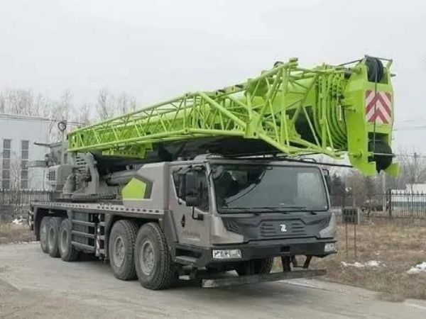 鹤岗市吊车出租电话_电动吊车的准备工作